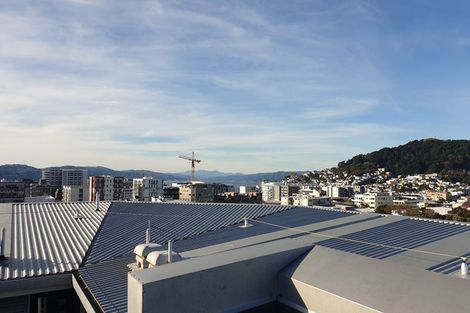 Photo of property in Urbane Apartments, 32/29 Webb Street, Mount Cook, Wellington, 6011