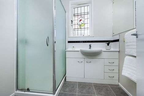 Photo of property in 1/17 Infidel Place, Torbay, Auckland, 0630