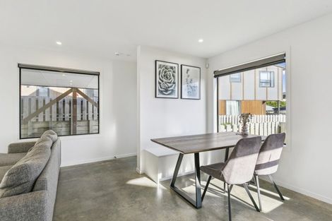 Photo of property in 8 Astelia Way, Woodridge, Wellington, 6037