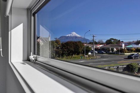 Photo of property in 74 Broadway, Stratford, 4332