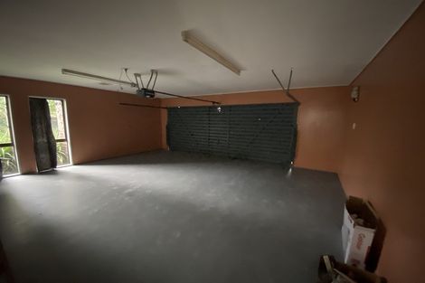Photo of property in 9 Liam Place, Half Moon Bay, Auckland, 2012