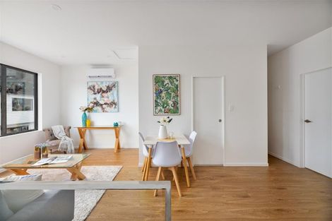 Photo of property in 2b Cadiz Place, Red Hill, Papakura, 2110