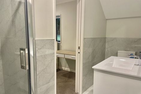 Photo of property in 21a Fairmount Road, Titirangi, Auckland, 0604