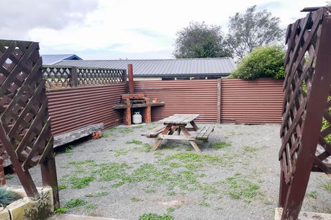 Photo of property in 8 Ash Street, Holmes Hill, Oamaru, 9401