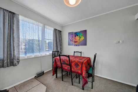 Photo of property in 12 Surrey Street, Hawera, 4610