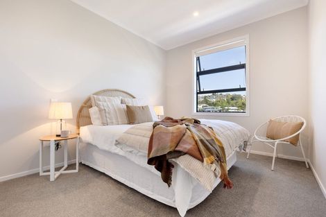 Photo of property in 4 Equine Way, Brookfield, 3110