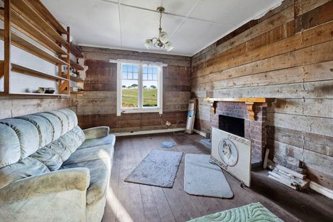 Photo of property in 54 Livingston Road, Tokaora, Hawera, 4671
