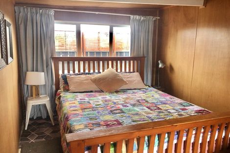 Photo of property in 16 Chrystal Street, Foxton Beach, Foxton, 4815