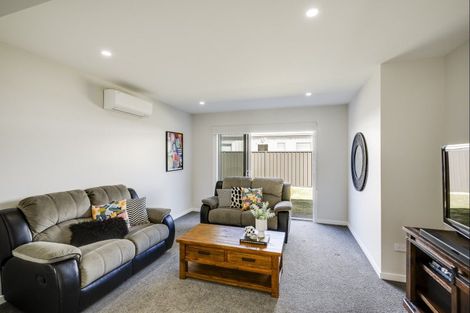 Photo of property in 48 Kenny Road, Te Awa, Napier, 4110