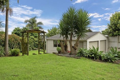 Photo of property in 18 Victory Street, Welcome Bay, Tauranga, 3112