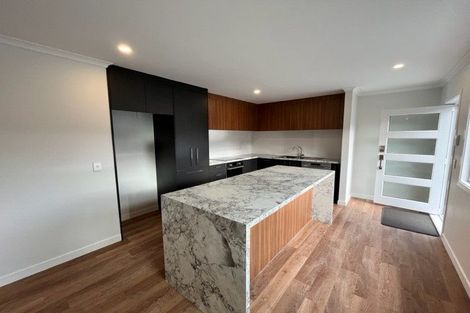 Photo of property in 108a Strand Crescent, Naenae, Lower Hutt, 5011