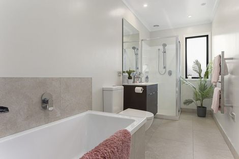 Photo of property in 123 Hobsonville Point Road, Hobsonville, Auckland, 0616