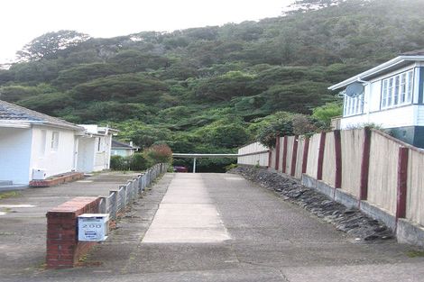 Photo of property in 192 Whites Line East, Waiwhetu, Lower Hutt, 5010