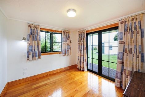 Photo of property in 123 High Street, Bulls, 4818