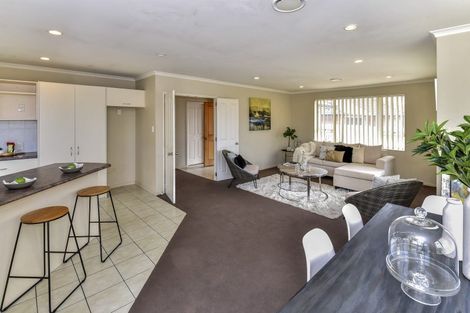 Photo of property in 7 Dapple Place, Flat Bush, Auckland, 2019