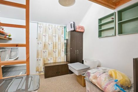 Photo of property in 20 Tremewan Street, Tawa, Wellington, 5028