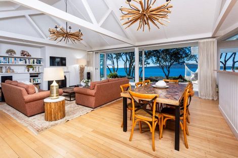 Photo of property in 24 Hamana Street, Narrow Neck, Auckland, 0622