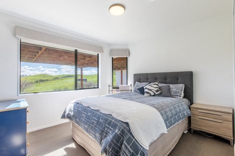 Photo of property in 14 Centre Road, Matamau, Dannevirke, 4977