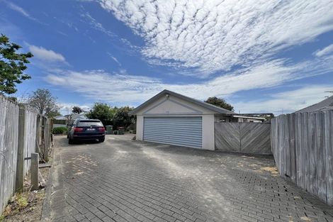 Photo of property in 6 Waylen Place, Burswood, Auckland, 2013