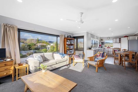 Photo of property in 2/41 Sunset Street, Hilltop, Taupo, 3330