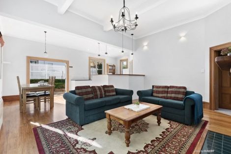 Photo of property in 6 Orangi Kaupapa Road, Northland, Wellington, 6012