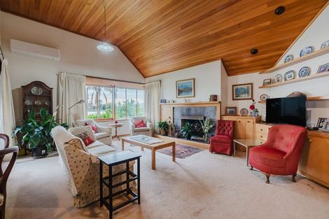 Photo of property in 134 Lake Crescent, Hamilton Lake, Hamilton, 3204