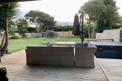 Photo of property in 109a Golf Road, Paraparaumu Beach, Paraparaumu, 5032