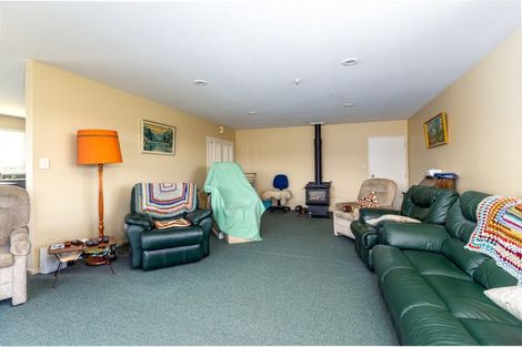 Photo of property in 46 Lucks Road, Waimate, 7980