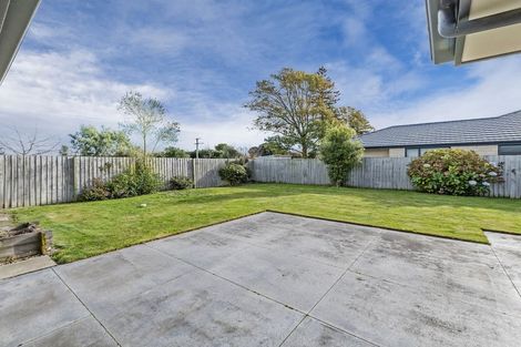 Photo of property in 16 Stanwood Grove, Darfield, 7510