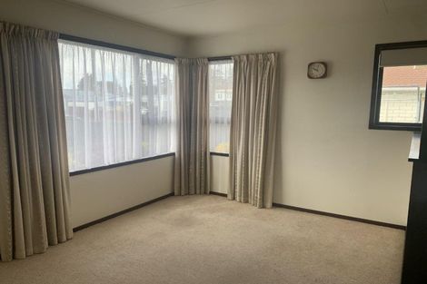 Photo of property in 12a Oxford Street, Marton, 4710