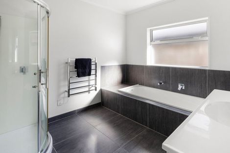 Photo of property in 8 Hatfield Way, Huntington, Hamilton, 3210