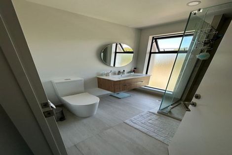 Photo of property in 17 Kinloch Street, St Albans, Christchurch, 8014