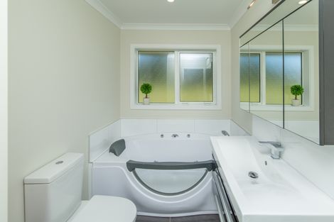 Photo of property in 108 Mill Road, Waimate, 7978