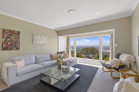 Photo of property in 105 Dyers Pass Road, Cashmere, Christchurch, 8022
