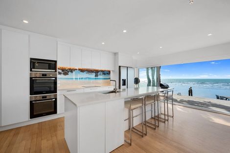 Photo of property in 305 Hibiscus Coast Highway, Orewa, 0931