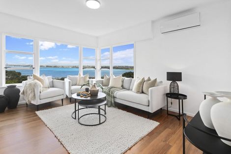 Photo of property in 2/2 Pine Ridge Terrace, Hauraki, Auckland, 0622
