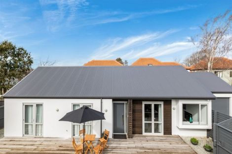 Photo of property in 64 Hewitts Road, Merivale, Christchurch, 8014