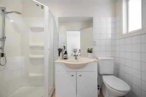 Photo of property in 20 Hill Street, Thorndon, Wellington, 6011