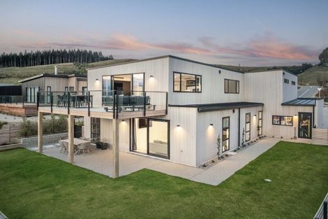Photo of property in 9 Mills Road, Wanaka, 9305