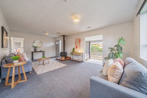 Photo of property in 77 Pasadena Crescent, Totara Park, Upper Hutt, 5018