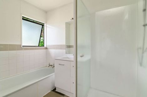 Photo of property in 15a Wharenui Road, Owhata, Rotorua, 3010