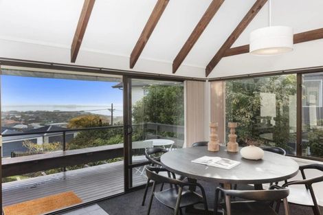 Photo of property in 1/17 Moncks Spur Road, Redcliffs, Christchurch, 8081