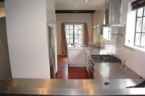 Photo of property in 1 Fernhill Terrace, Wadestown, Wellington, 6012