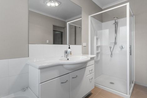 Photo of property in 100 Albero Drive, Ohauiti, Tauranga, 3112