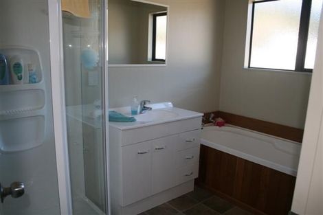 Photo of property in 103 Mandel Mews, Waiwhetu, Lower Hutt, 5010
