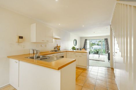 Photo of property in Grosvenor Cl, 21/6u Brown Street, Mount Cook, Wellington, 6021