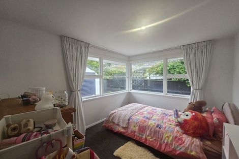 Photo of property in 10 Lucienne Place, Hillsborough, Christchurch, 8022