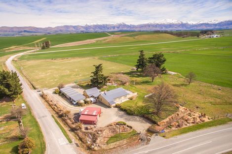 Photo of property in 555 Geraldine-fairlie Highway, Fairlie, 7987