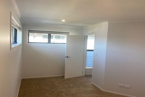 Photo of property in 9a Ata Road, Karaka, Papakura, 2113