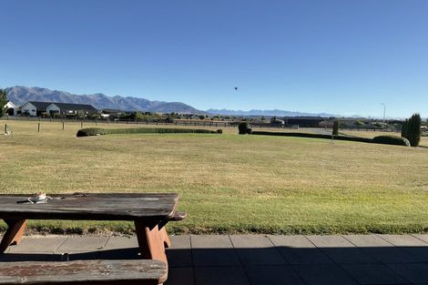 Photo of property in 19 The Drive, Twizel, 7999